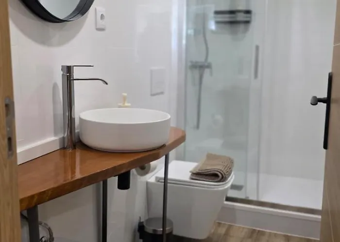 Casinhas Da Ajuda Nº15 *