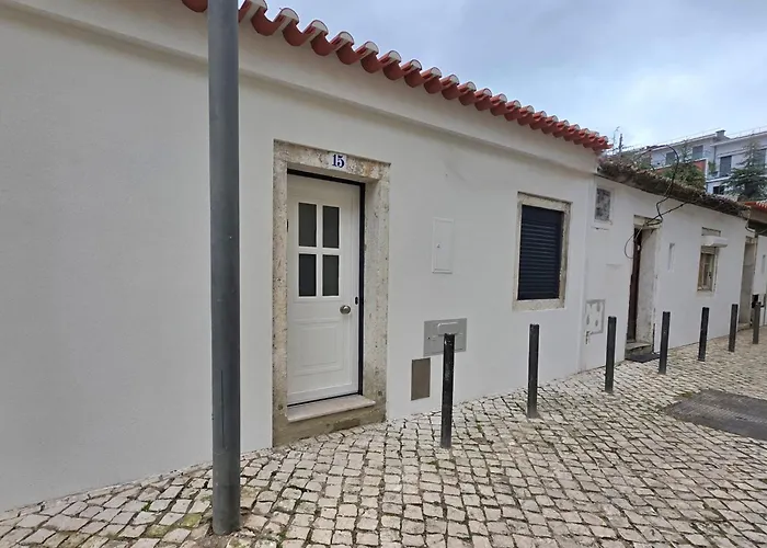 Casinhas Da Ajuda Nº15 *